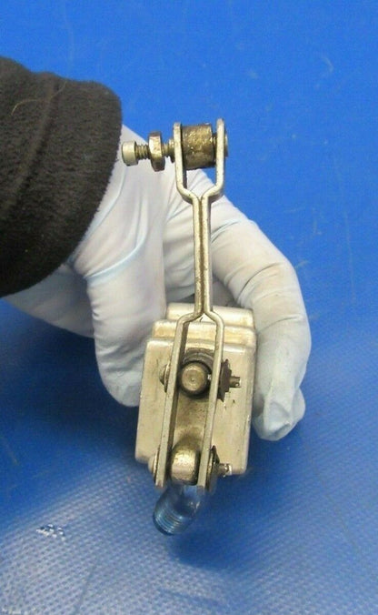 Beech Debonair 35-A33 Hoof Brake Valve Assy P/N A53-T (0119-307)