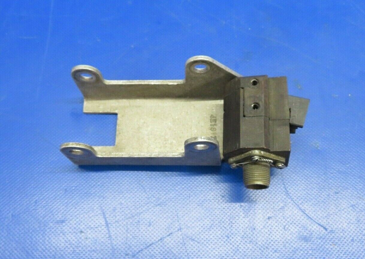 Beech Baron 58P De Ice Brush Block 4E1817 (0320-307)