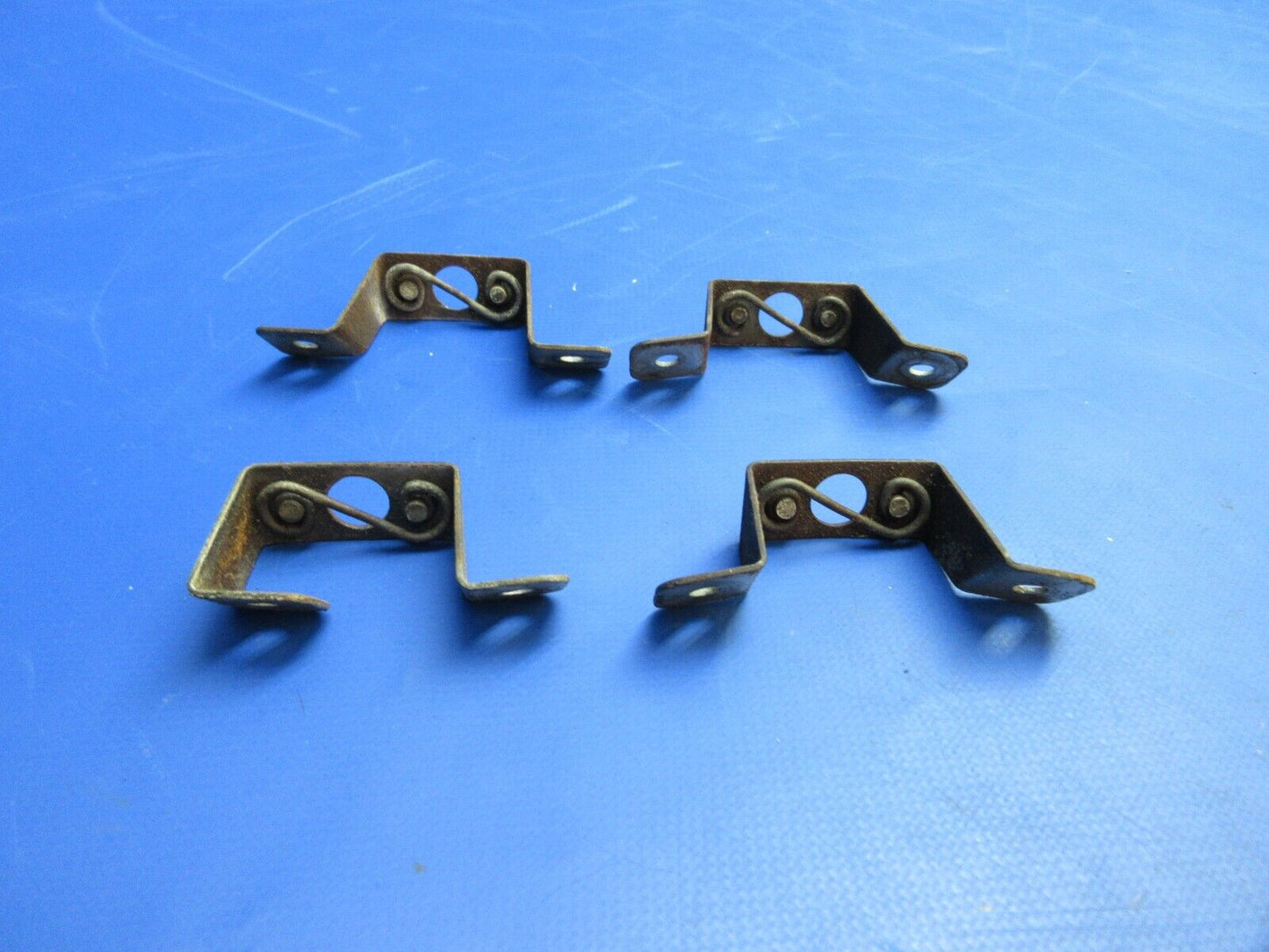Beech C-35 Bonanza LH Bracket Cowl Fastener P/N 35-910244 SET OF 4 (1023-891)
