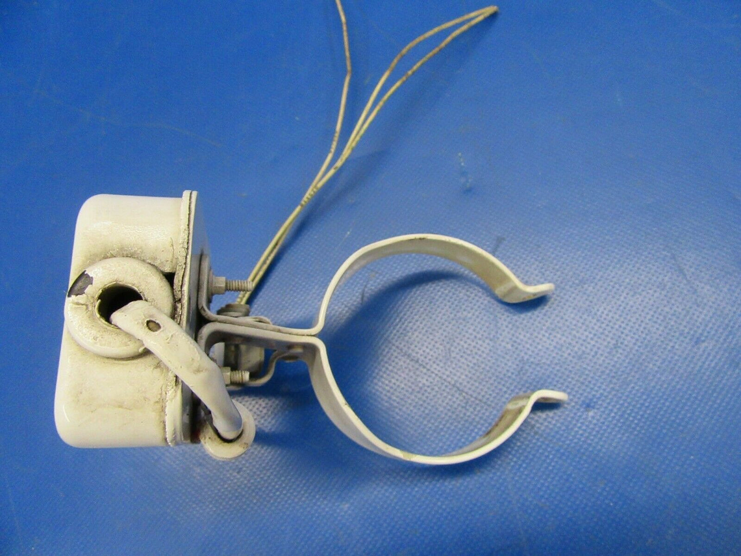 Beech Bonanza A36 Switch Assy Landing Gear Safety RH 002-361013-32 (0619-459)