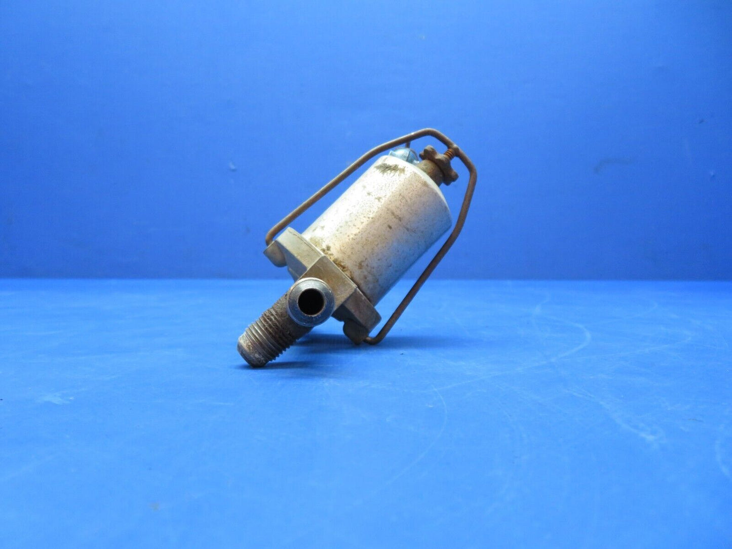 Piper PA-28-180 Fuel Gascolator Assy P/N 62301-03 (0723-718)