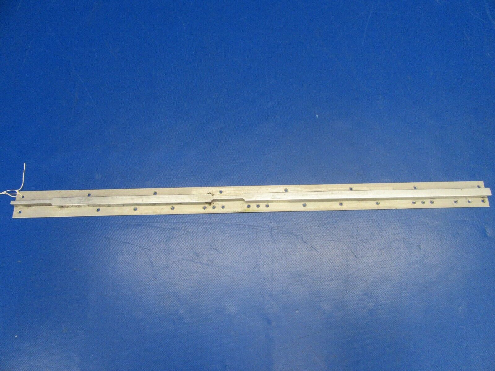 Beech Sierra B-24R Seat Rail /Track Co-Pilot OUTBD P/N 169-400005-920 (0719-283)