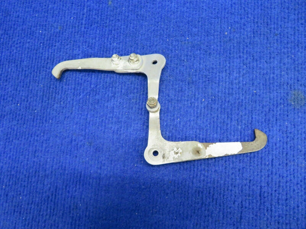 Cessna 310 Uplock Hooks Assy Main Gear P/N 0841140-5 (0522-357)