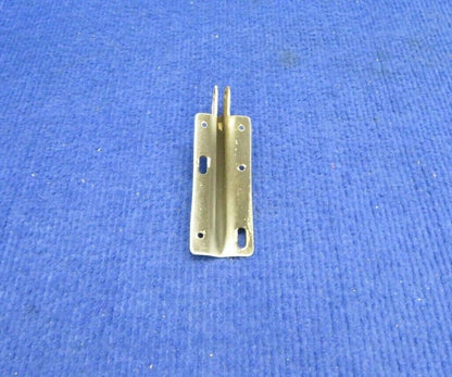 Piper Tomahawk PA-38-112 Door Hinge P/N 77510-02 (0422-314)