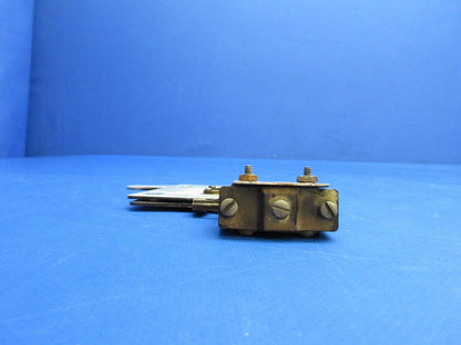 Beech 95-B55 Baron Heat Control Bellcrank & Switch P/N 95-55002-31 (0623-732)