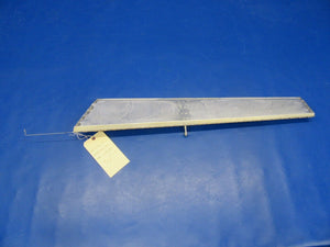 Beech Baron 58 Tab Assy Elevator RH P/N 96-610021-42 (0318-342)