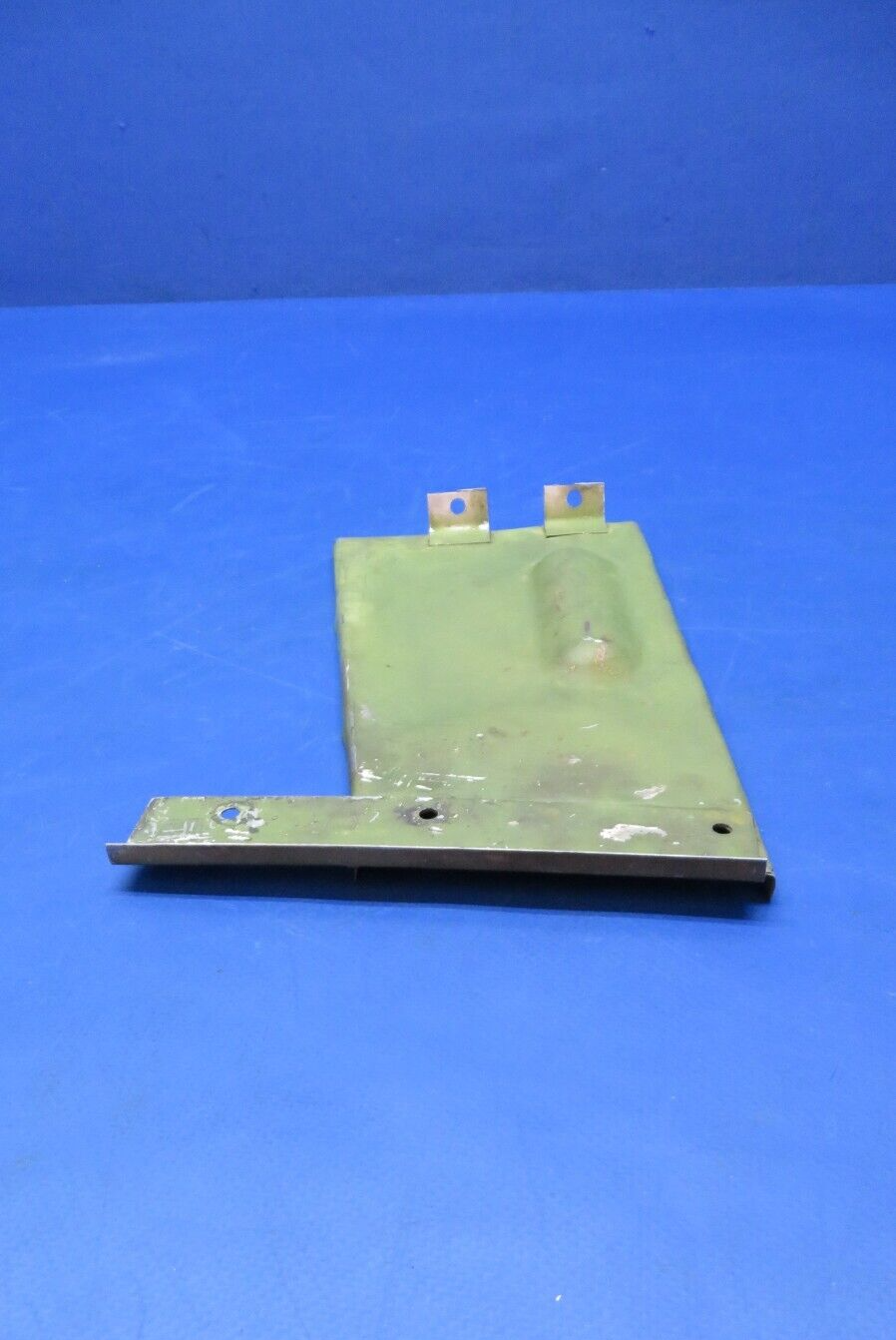 Cessna 401 Shield Assy RH INBD Exhaust Manifold P/N 0851088-4 (0523-213)