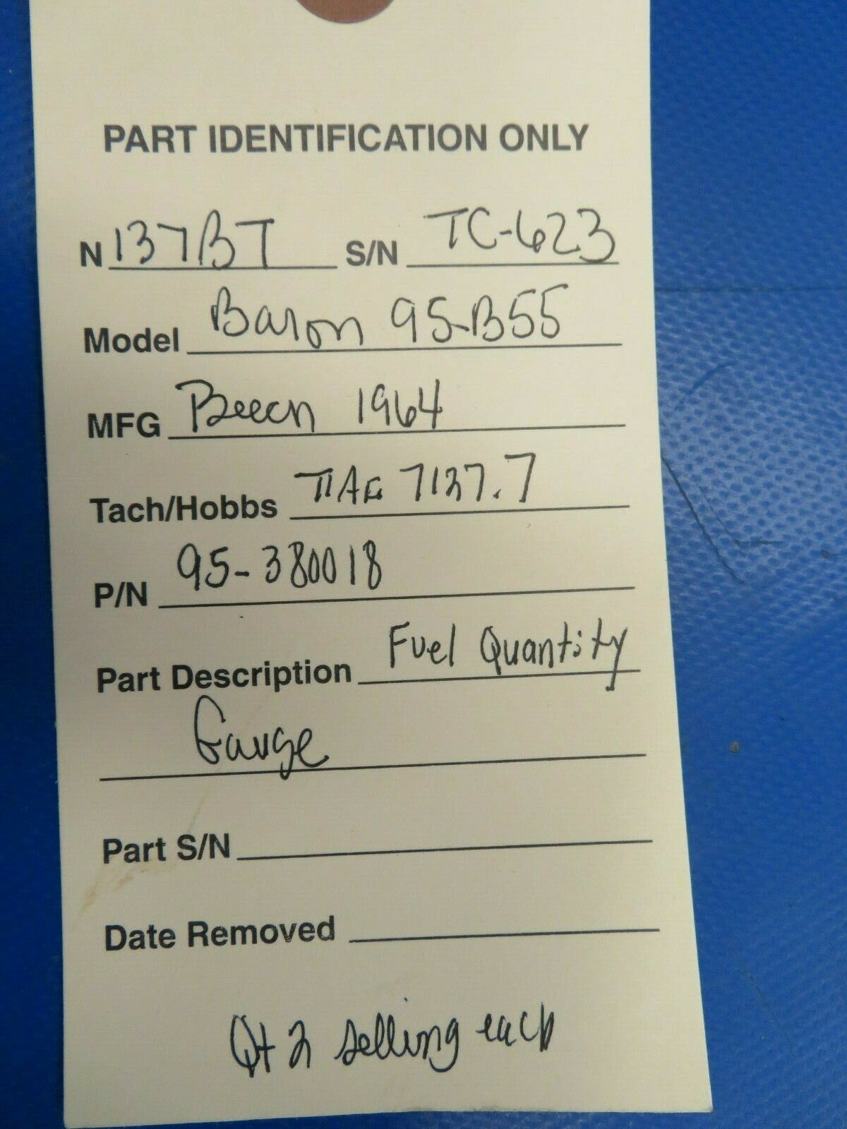 Beech Baron Fuel Quantity Gauge 95-380018 (0320-28)