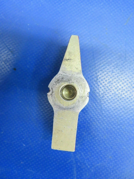 Beech Baron 58P Janitrol Fuel Selector Control RH HE7001-5 (0320-462)