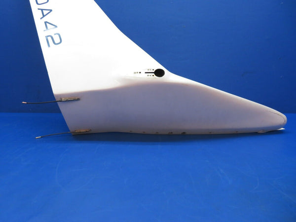 Diamond DA-42 Winglet Shell Assy R/H Wing Tip P/N D605732-01-00 (0623-553)