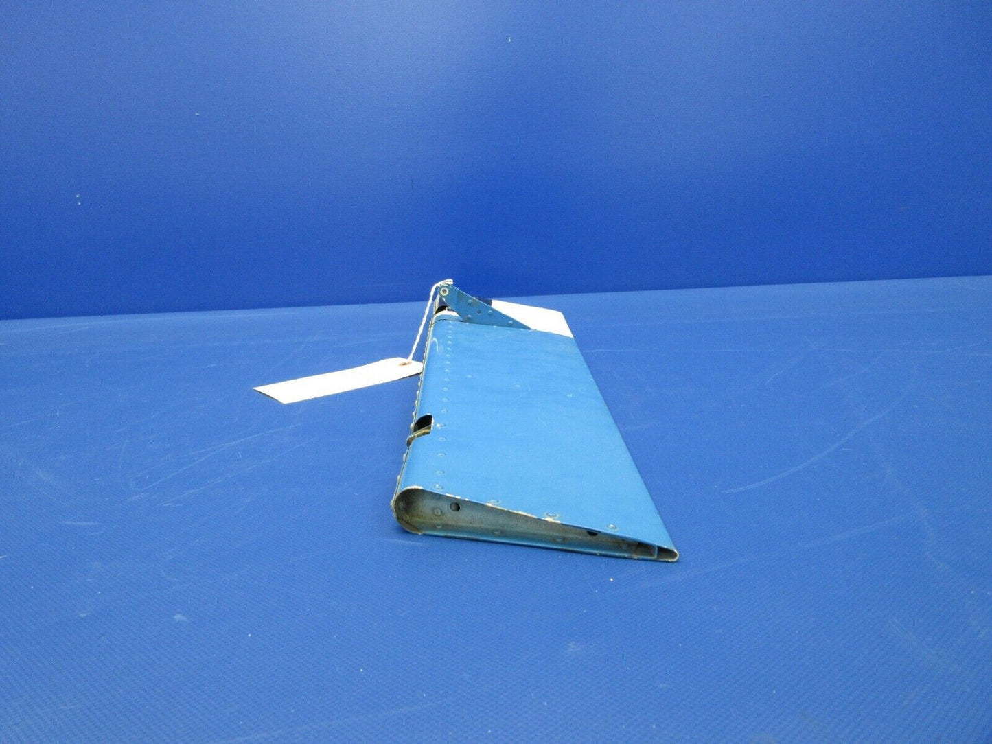 Piper PA31-350 Navajo Rudder Trim Tab Assembly P/N 400008-00 (0224-1373)