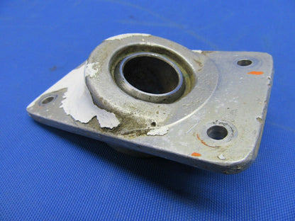 Rockwell Commander Main Gear Forward Fitting Assembly P/N 42330-1 (1020-246)