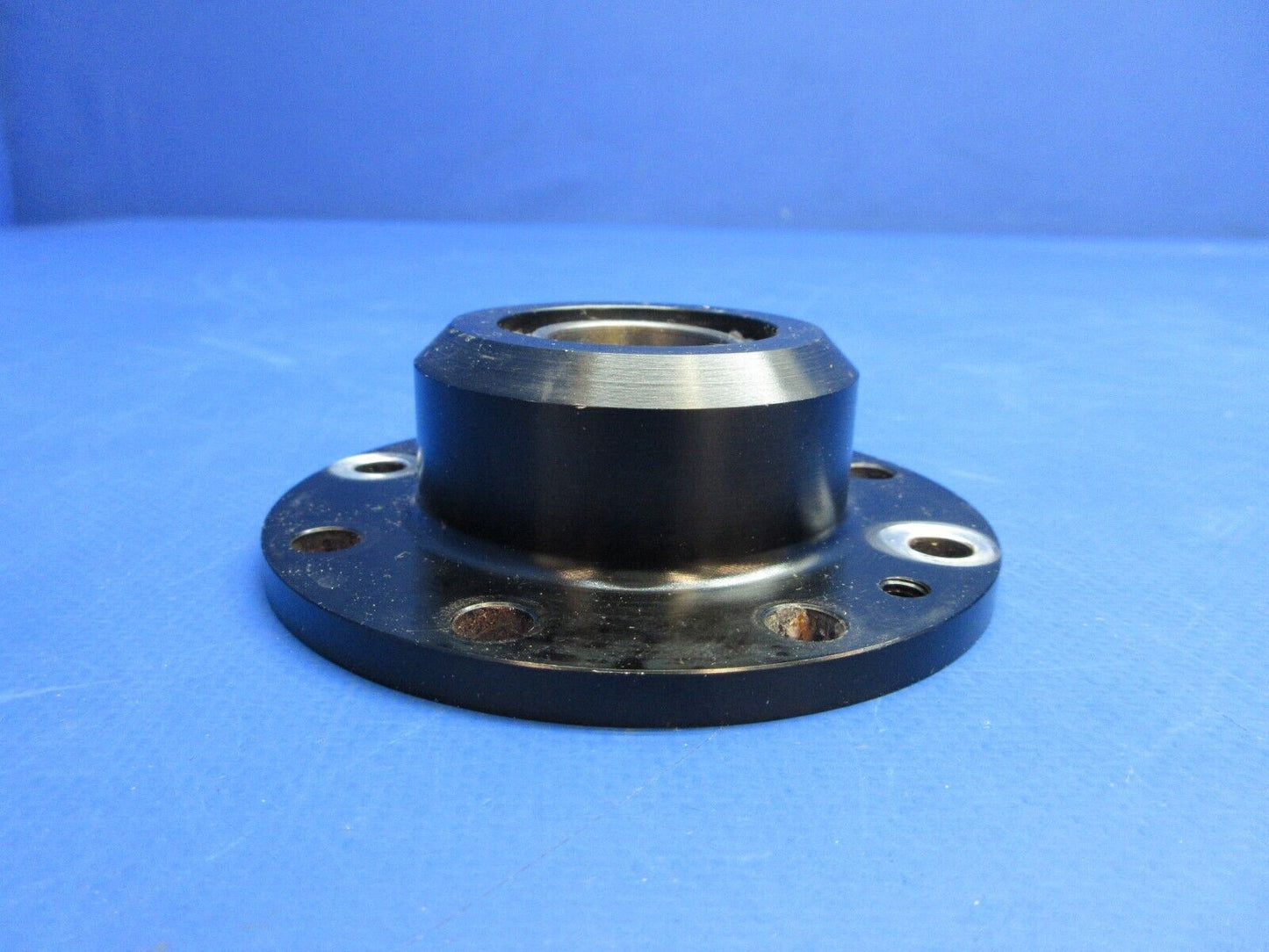 Diamond DA-42 Main Gear Bearing Housing FWD P/N D60-3217-51-51_1 (0623-777)