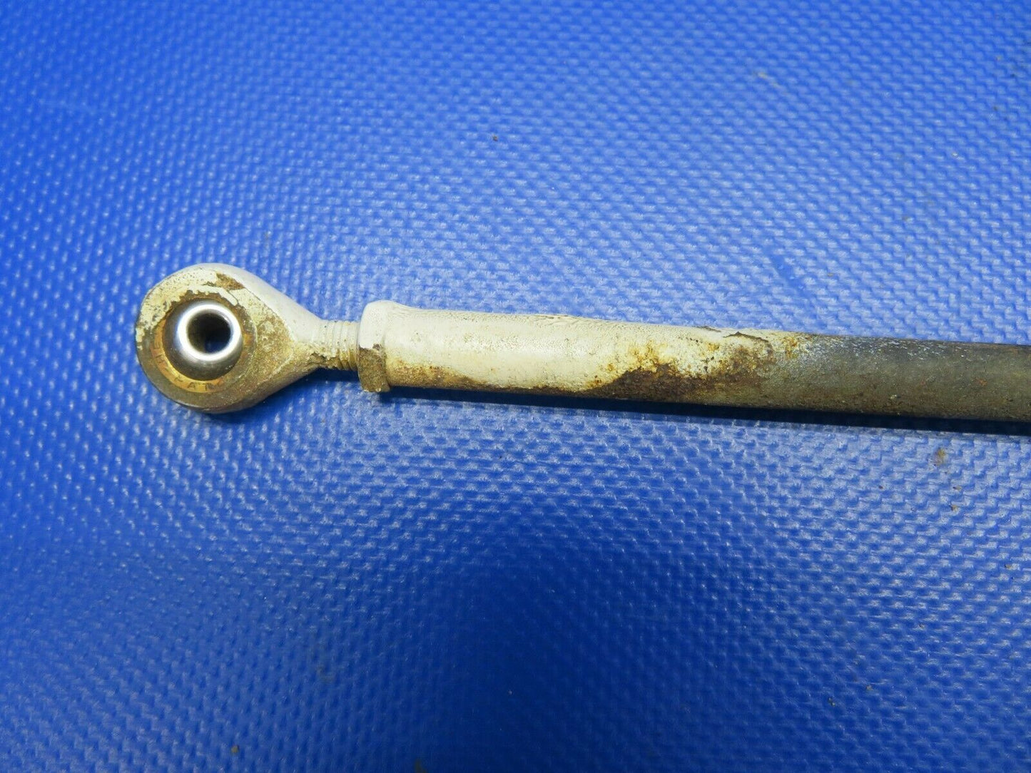 Piper Cherokee PA-28-140 Aileron Bellcrank Assy RH P/N 62771-02 (1220-387)