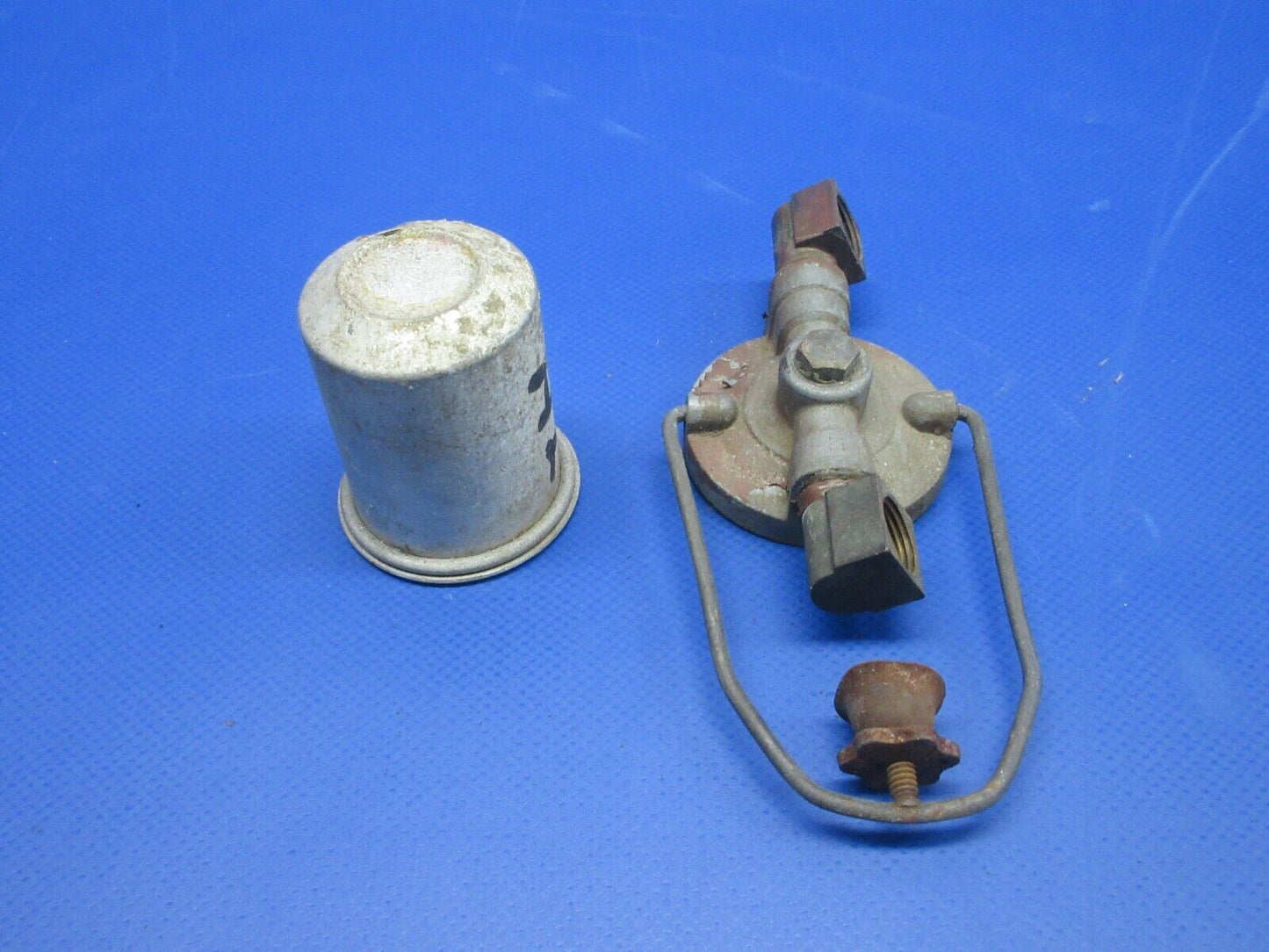 Piper Fuel Gascolator P/N 67604-02 (0224-1087)