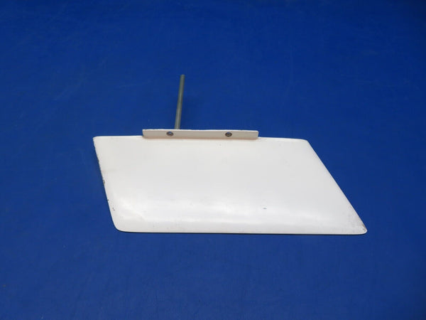 Cessna 310 / 310Q VOR / Loc. - Nav. Antenna P/N VT10-56 (0823-603)