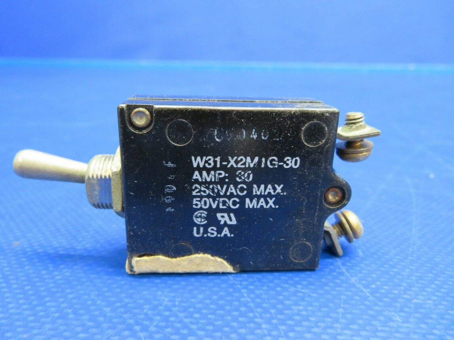 1964 Beech Baron 95-B55 Lot of Miscellaneous Switches (0620-629)