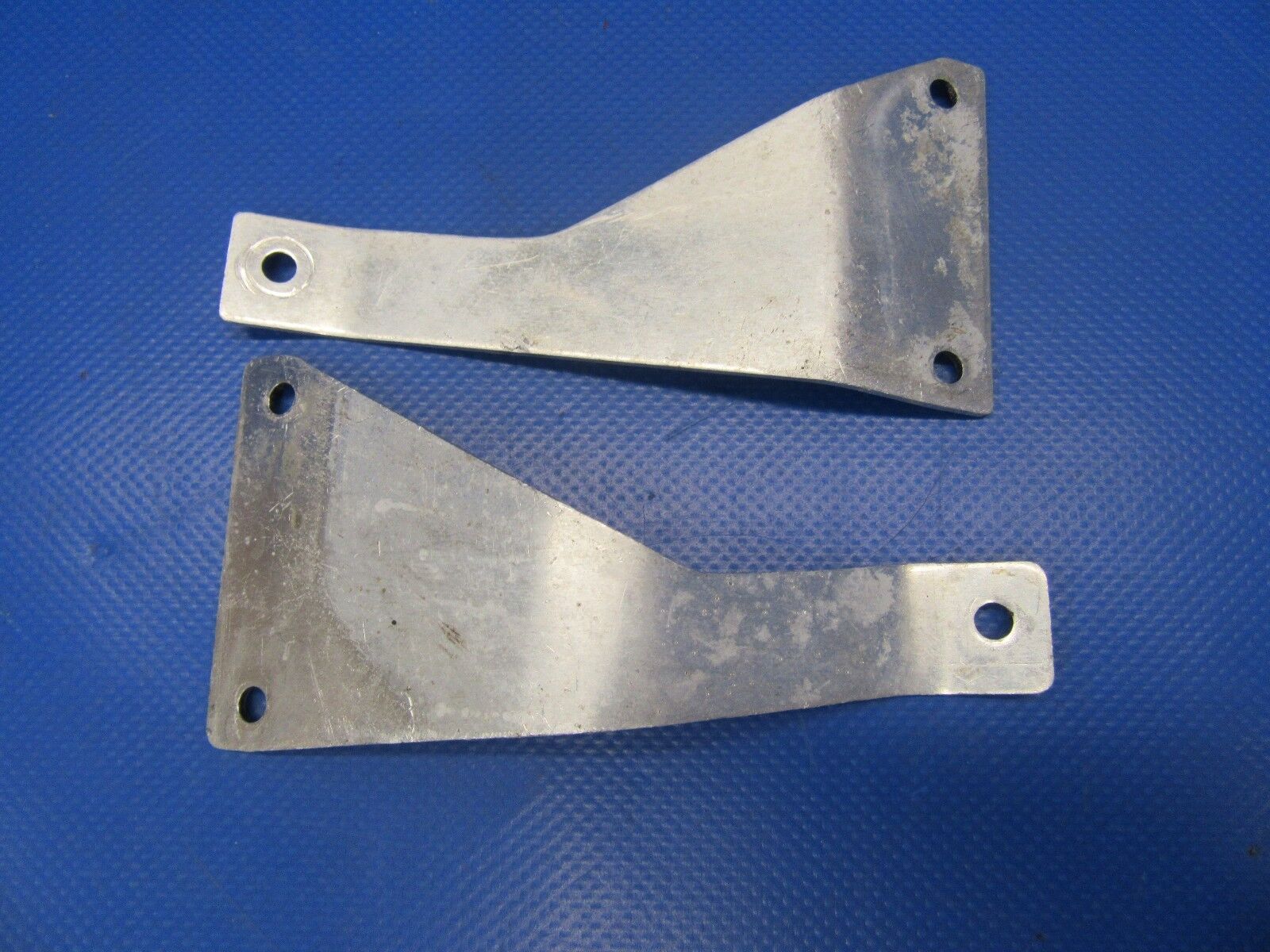 Cessna R182 Strainer Support Brackets P/N 2250006-1 & 2250005-1 (0917-68)