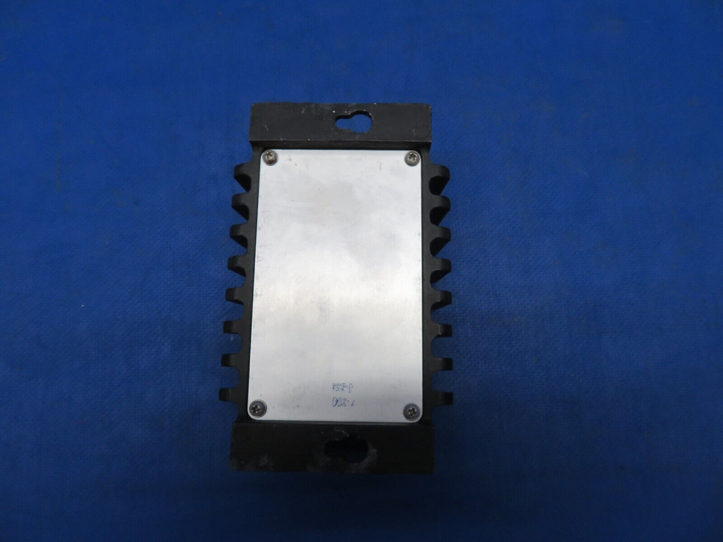 King KA-39 Voltage Convertor 28V P/N 071-1041-01 (1223-1006)