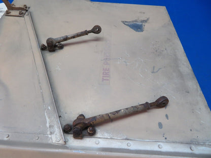 Mooney M20 / M20C RH Main Gear Door Assy P/N 550003-2 (1023-354)