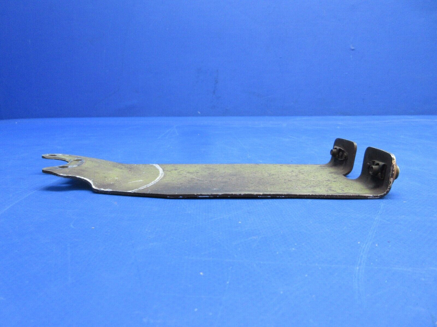 Piper PA-28-236 Dakota RH Wheel Fairing Bracket P/N 37880-03 (0623-260)