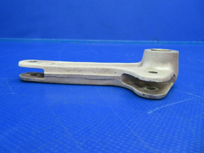 Cessna 310 Nose Gear Retract Arm Assy P/N 0842108-2, 0842108-497 (0720-769)