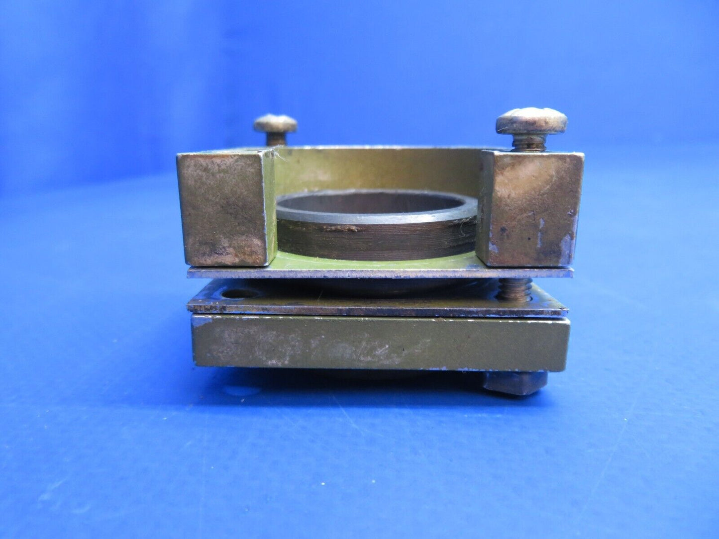 Piper PA-34-200T Seneca II Control Wheel Plate w/Bushing P/N 68272-04 (0223-884)