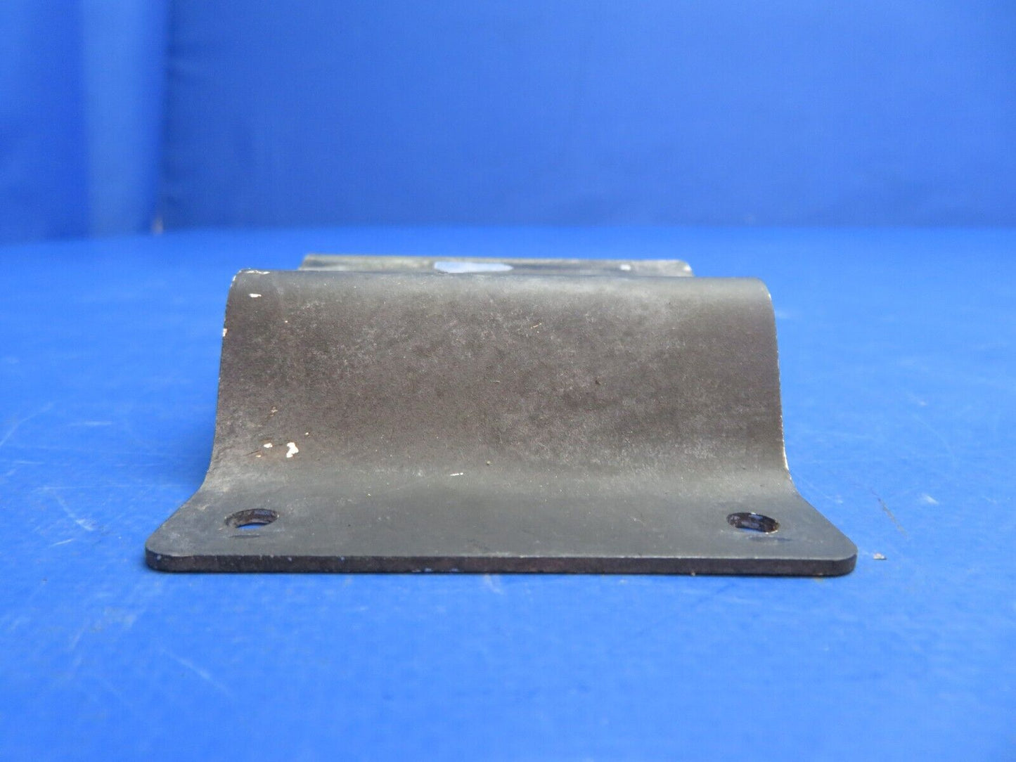 Piper PA-28R-201T Arrow Airborne Fuel Pump w/ Brackets 14V P/N 2B6-44 (0223-565)