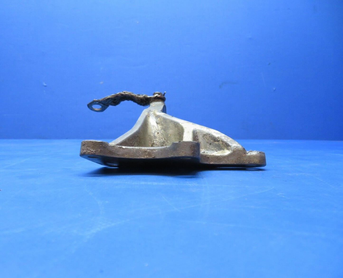 Continental E-Series LH Rear Engine Mount Bracket P/N 531249 (0723-647)