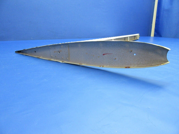 Piper PA-38-112 Tomahawk LH or RH Elevator Assy P/N 77618-02 (0423-241)