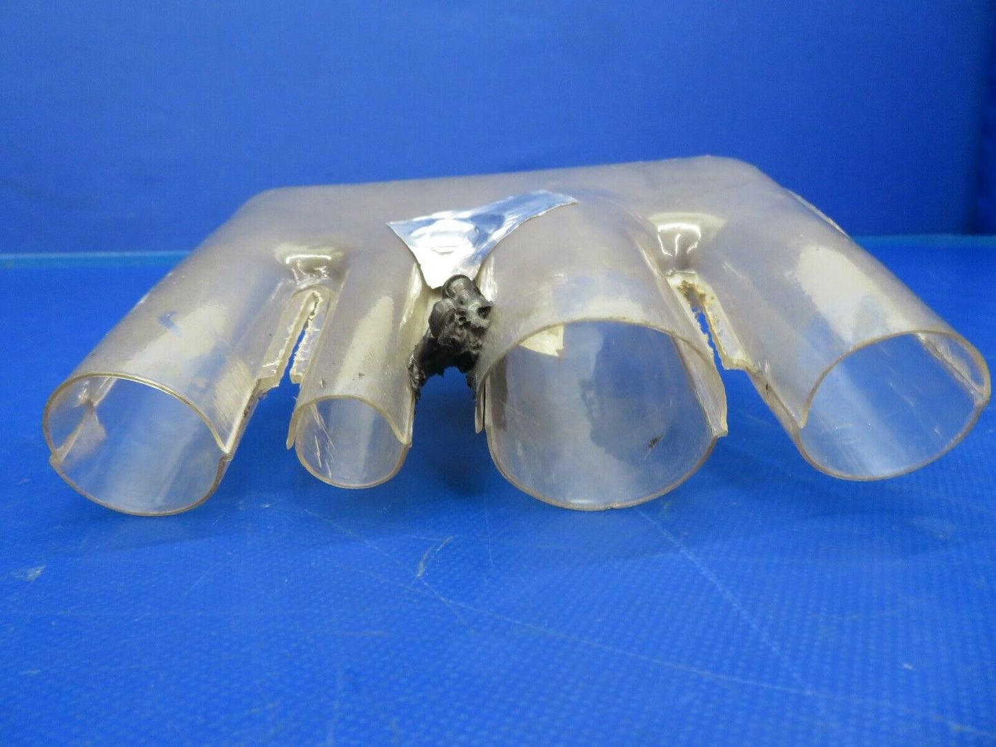 Beech Baron 58P Duct Cooling FWD Evaporator 102-555029-11 (0420-39)