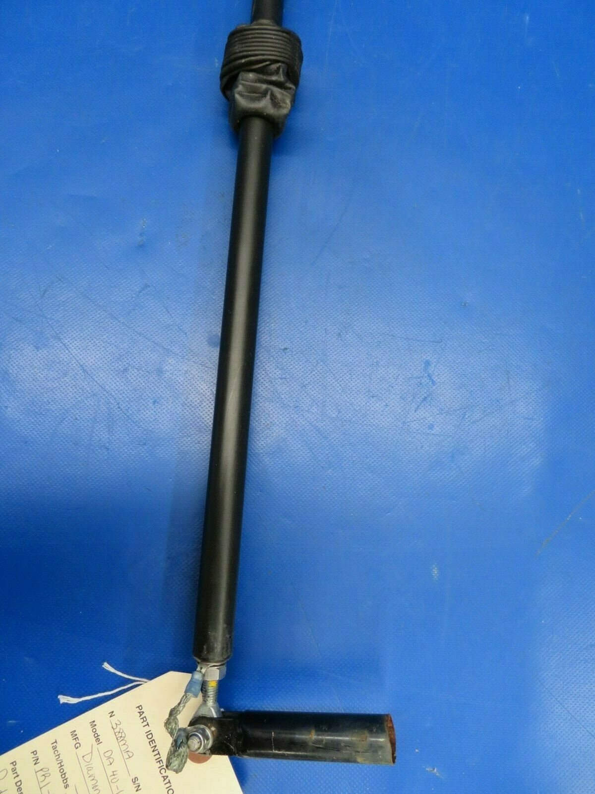 Diamond DA40-180 Aileron Push Rod PRI-20X0.5-8-1060D (0120-361)