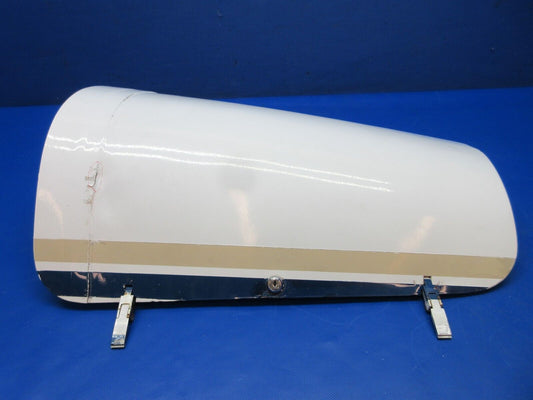 Cessna 401 / 401A RH Nose Baggage Door Assy P/N 5013107-60 (1223-1483)