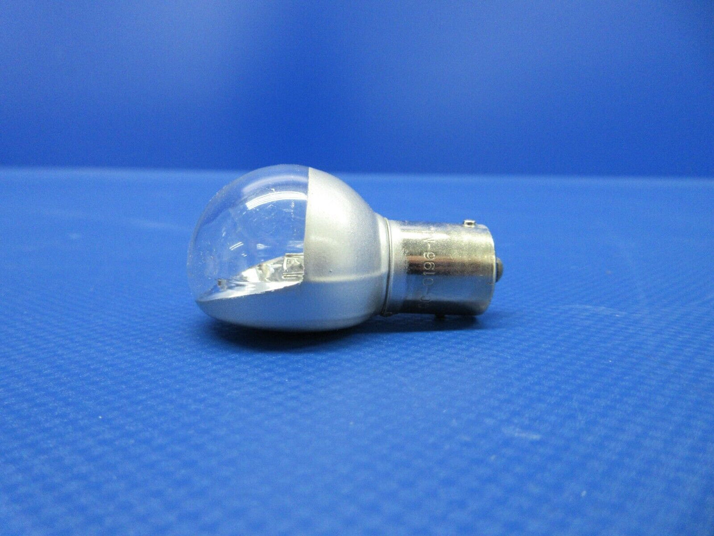 Whelen Reflector Lamp 14V P/N W1290-14 NOS (0224-642)