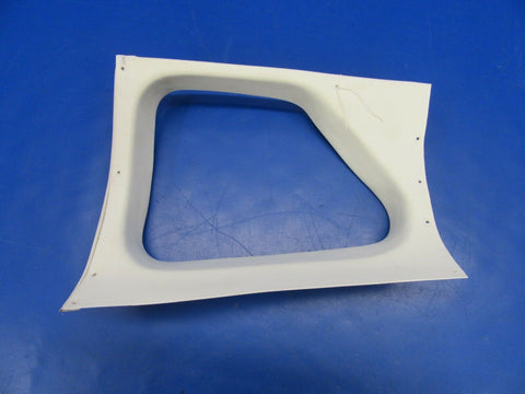 Beech C24Rth Window Molding LH P/N 169-534091-1 (0219-124)