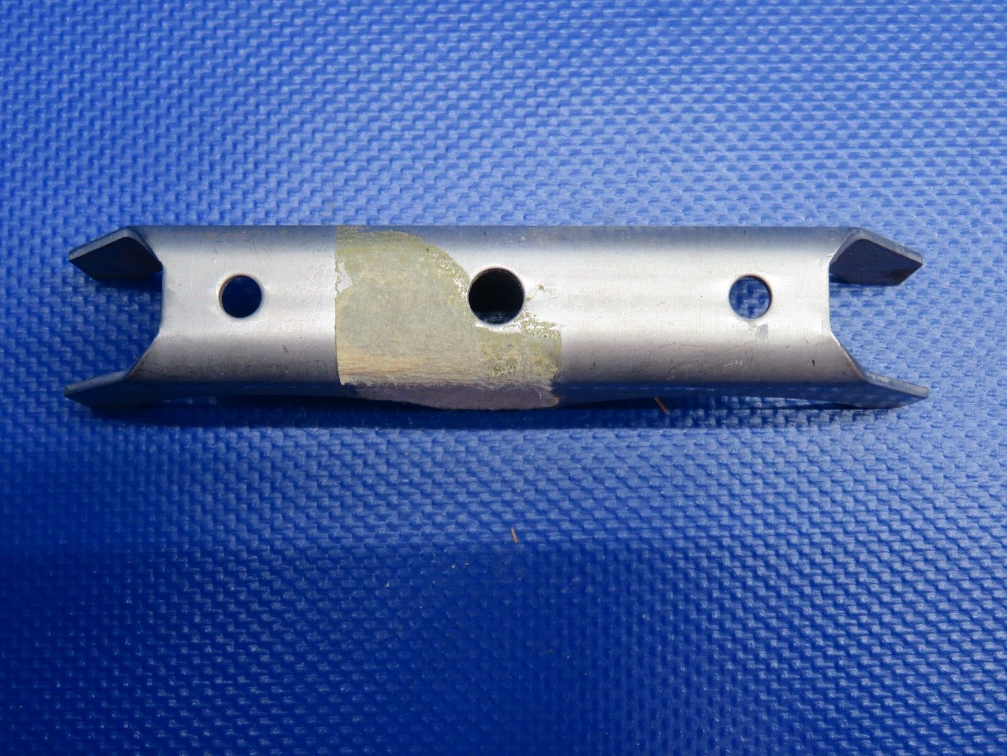 Piper Exhaust Clamp P/N 96559-00 LOT OF 2 NOS (1223-1072)
