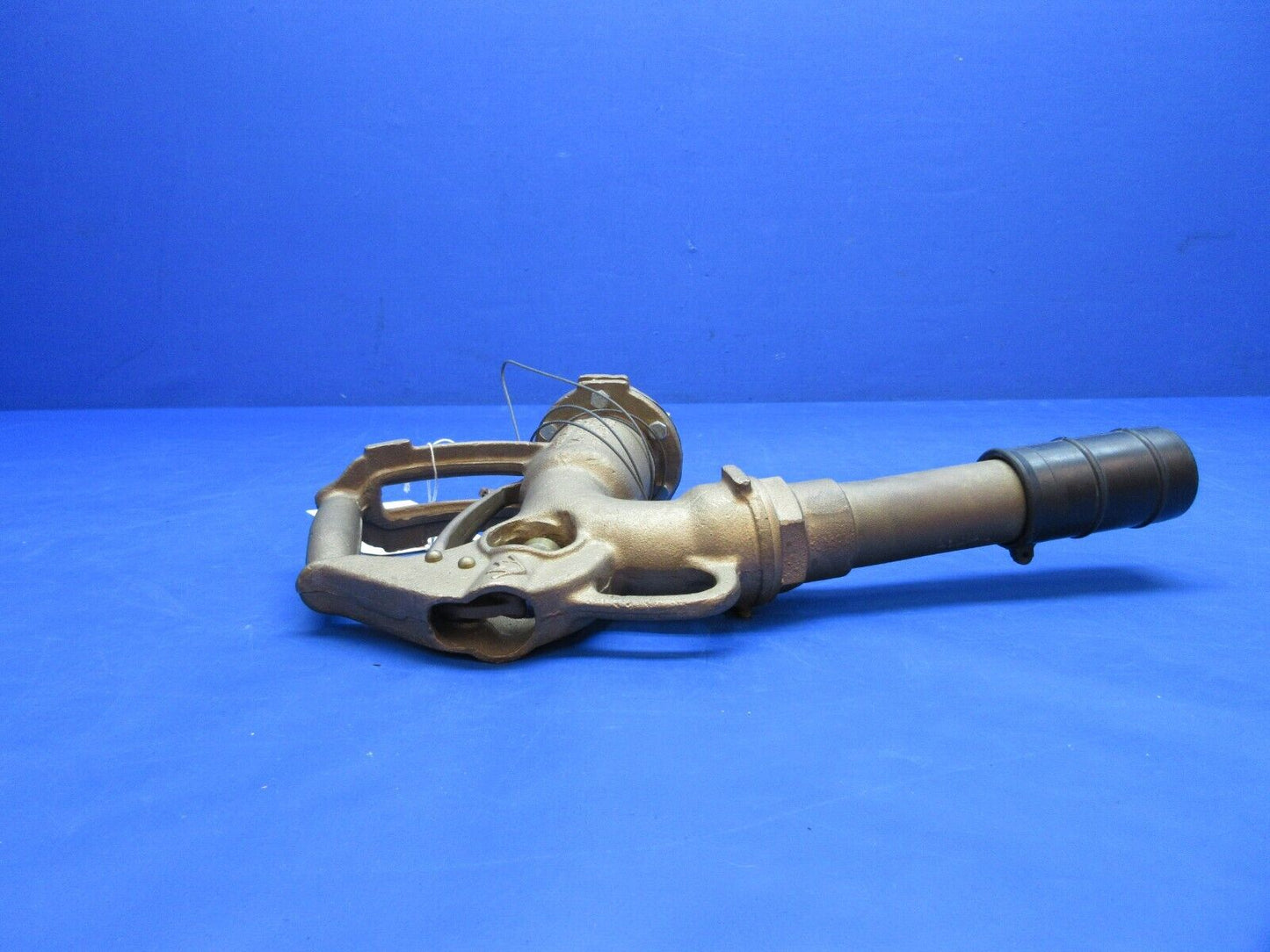 Milwaukee Valve P202 1-1/2" Aircraft Over-Wing Fuel Nozzle NOS (1123-786)