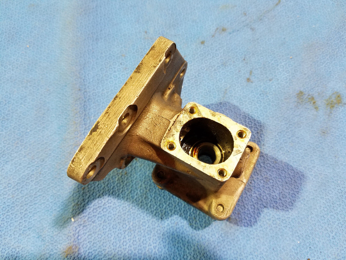 Continental Tach Drive Housing P/N 538579 & 538789A1 For Parts (0616-24)