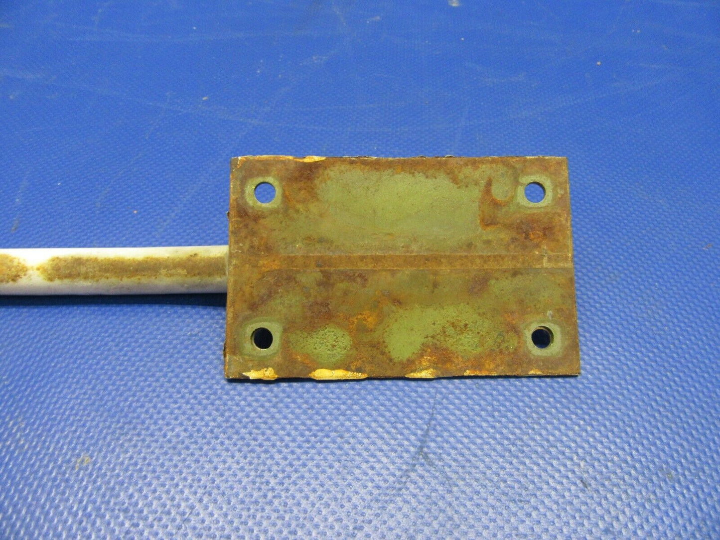 Piper PA-28-140 Stabilator Trim Arm P/N 65248-00, 65248-000 (0621-316)