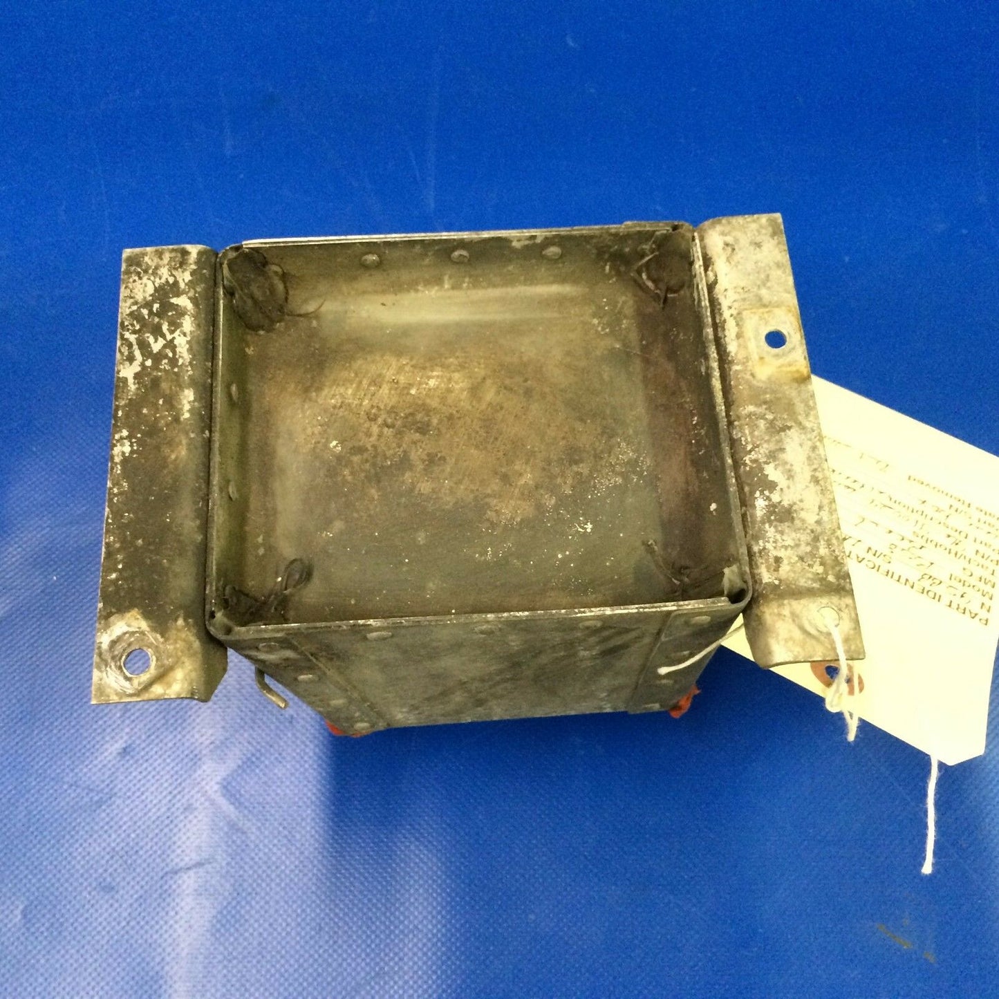 Beech Baron 58 Alternate Air Box P/N 96-910024-602 (1116-145)
