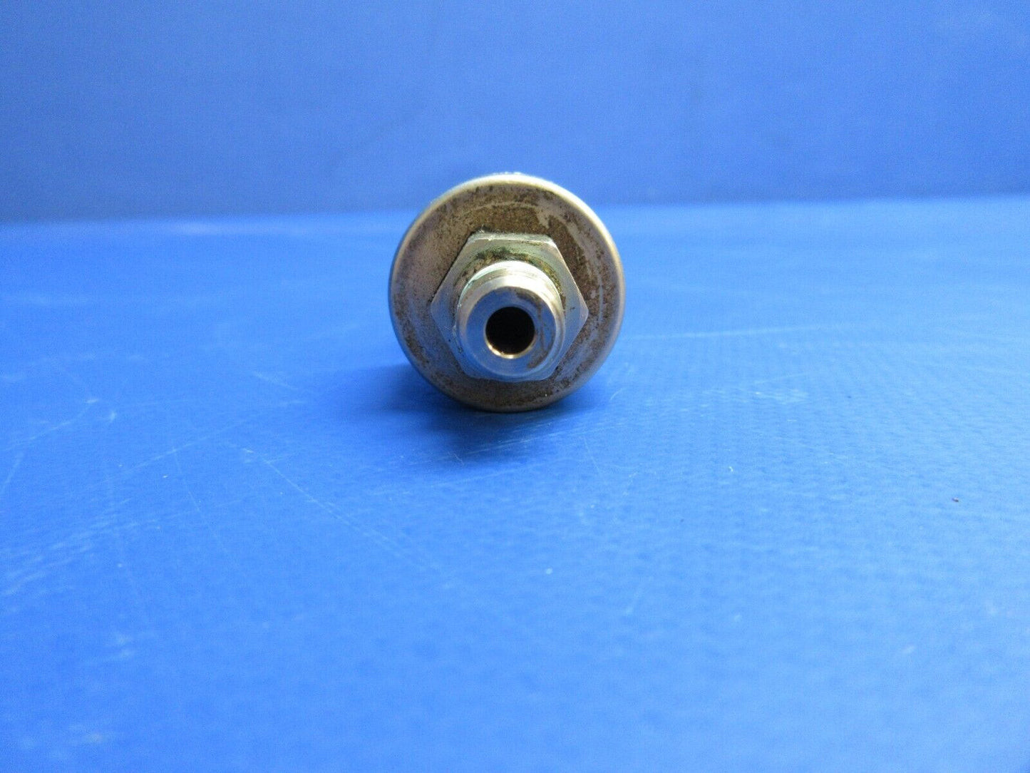 Cirrus SR-22 Oil Pressure Transducer P/N 12635-00 (1023-776)