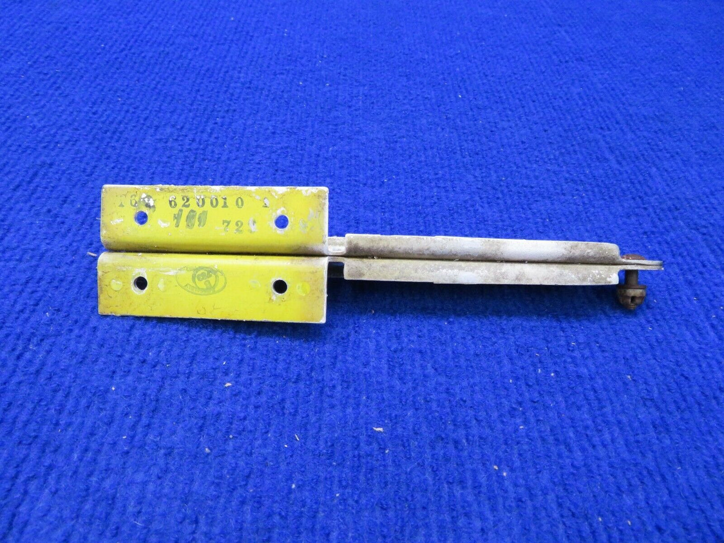 Beech 23 Musketeer Elevator Tab Horn Assy P/N 169-620010-1 (0322-378)