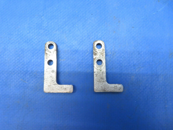 Cessna 310 / 310I Seat Stop Pin P/N 0812201-1 LOT OF 2 (1023-147)