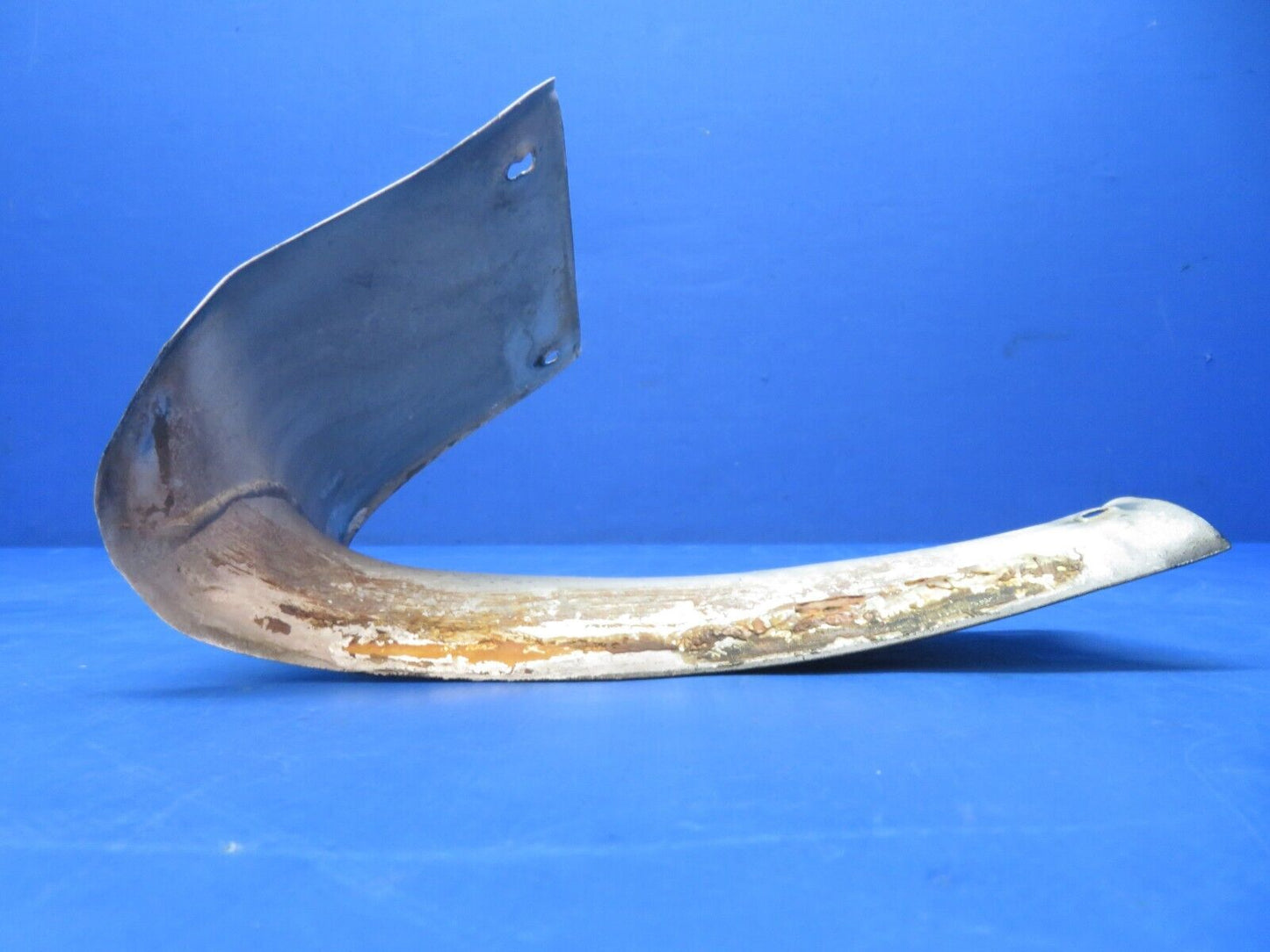 Cessna 310 / 310I RH Fuel Tank Front & Upper Fairings P/N 0823413-4 (1023-167)