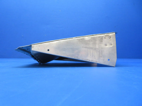 Cessna 182D / 182 LH Cowl Flap Assy P/N 0752014-1 (0923-576)