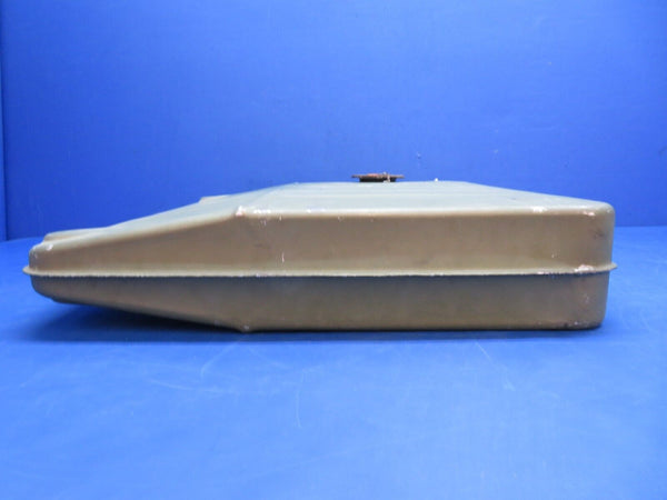 Early Cessna 172 RH Fuel Tank P/N 0592300-5 (0823-474)