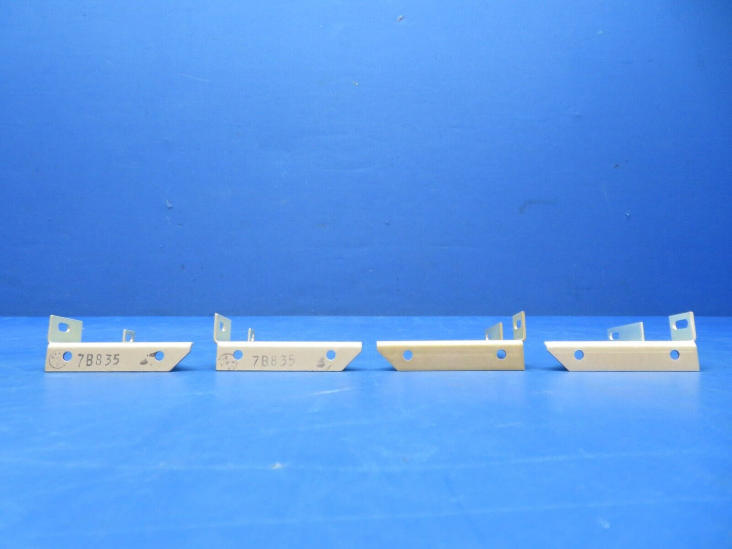 S-Tec Bracket P/N 7A835-1 LOT OF 4 (1023-322)