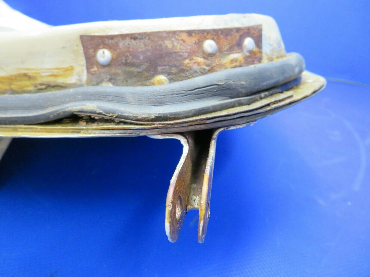 Piper PA-28R-180 Arrow Cabin Door Tinted Clear 67306-00, 67306-000 (0621-882)