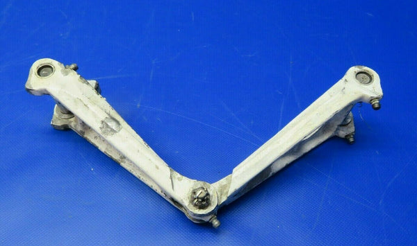 Beech Baron 95-A55 Main Gear Torque Knee Upper & Lower 35-815194-1 (0420-333)