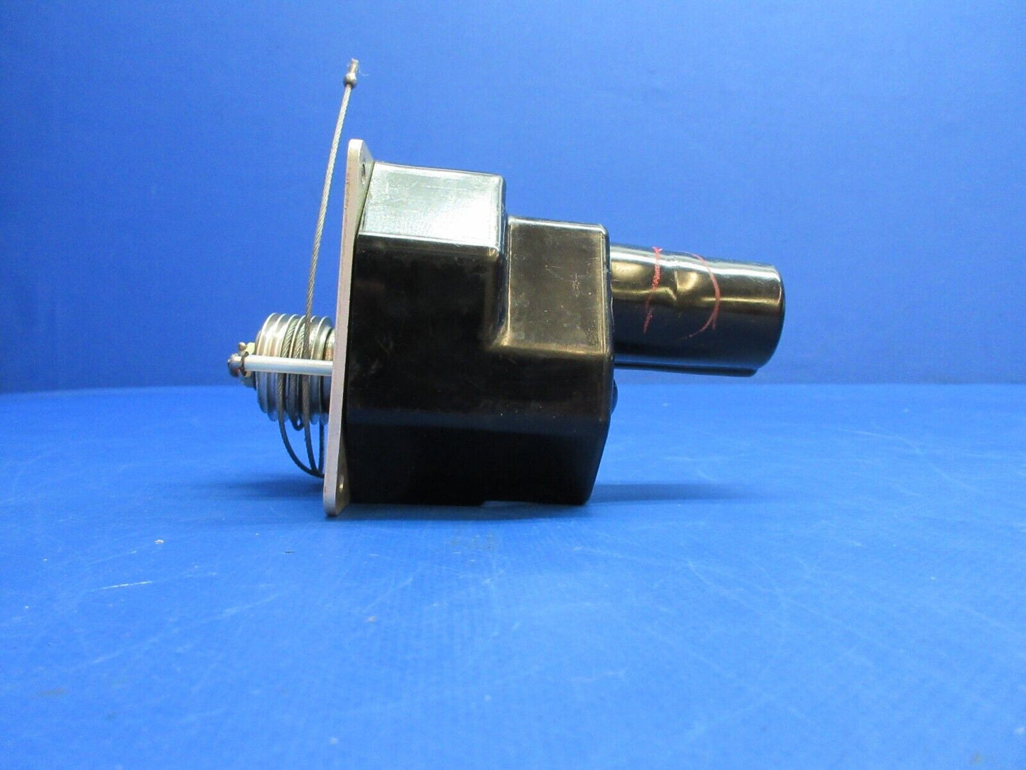 Beech 95-B55 Baron Edo-Aire Mitchell Roll Servo P/N 1C465-1-303R (0523-1165)